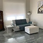 Pacuvio Vatican House